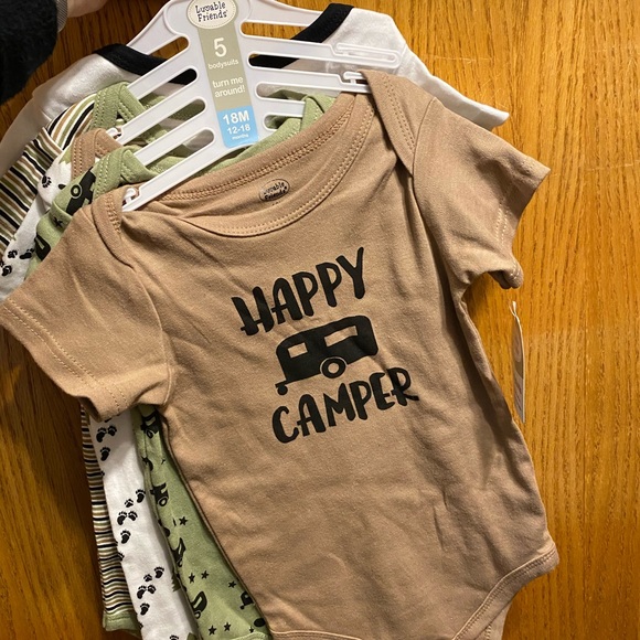 Luvable Friends Other - Set of 5 baby onesies luvable friends 12 18 months